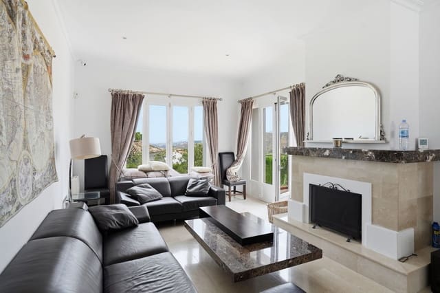 4 camera da letto Villa in vendita in Sierra Blanca, Marbella con piscina garage - 1.400.000 € (Rif: 10120665)