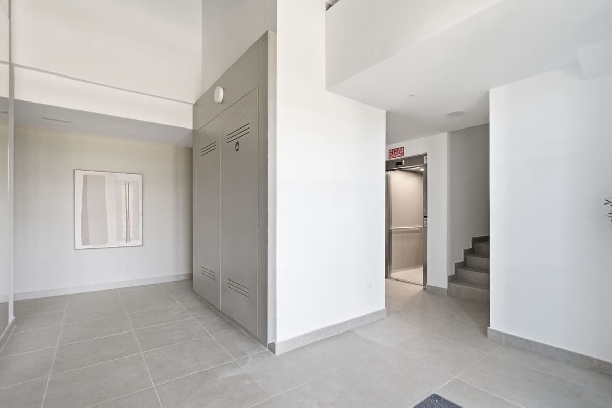 3 bedroom Penthouse for sale in El Chaparral with pool garage - € 749,400 (Ref: 10120668)