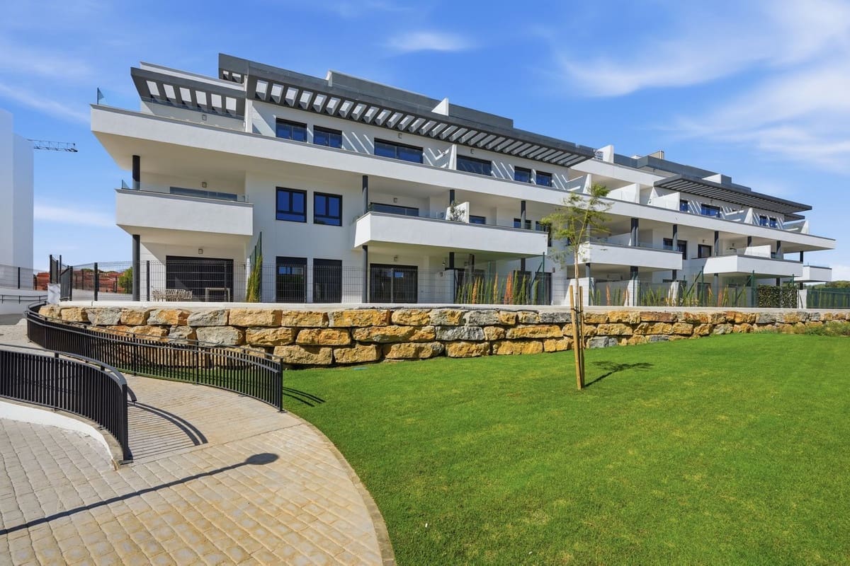 3 bedroom Penthouse for sale in El Chaparral with pool garage - € 749,400 (Ref: 10120668)