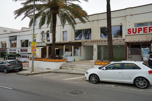 Bedrijf te koop in Benalmadena Costa, Benalmádena - € 109.999 (Ref: 10120670)