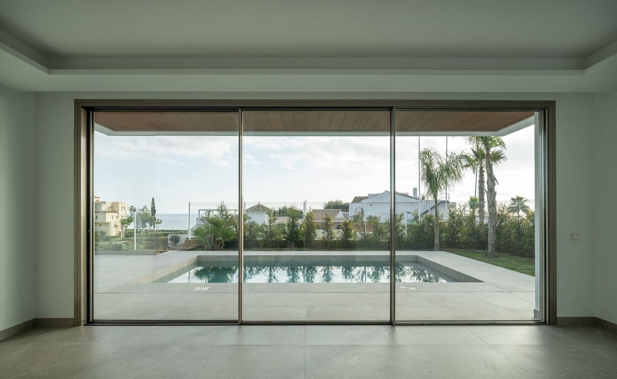 4 quarto Moradia para venda em El Chaparral com piscina garagem - 1 675 000 € (Ref: 10120675)