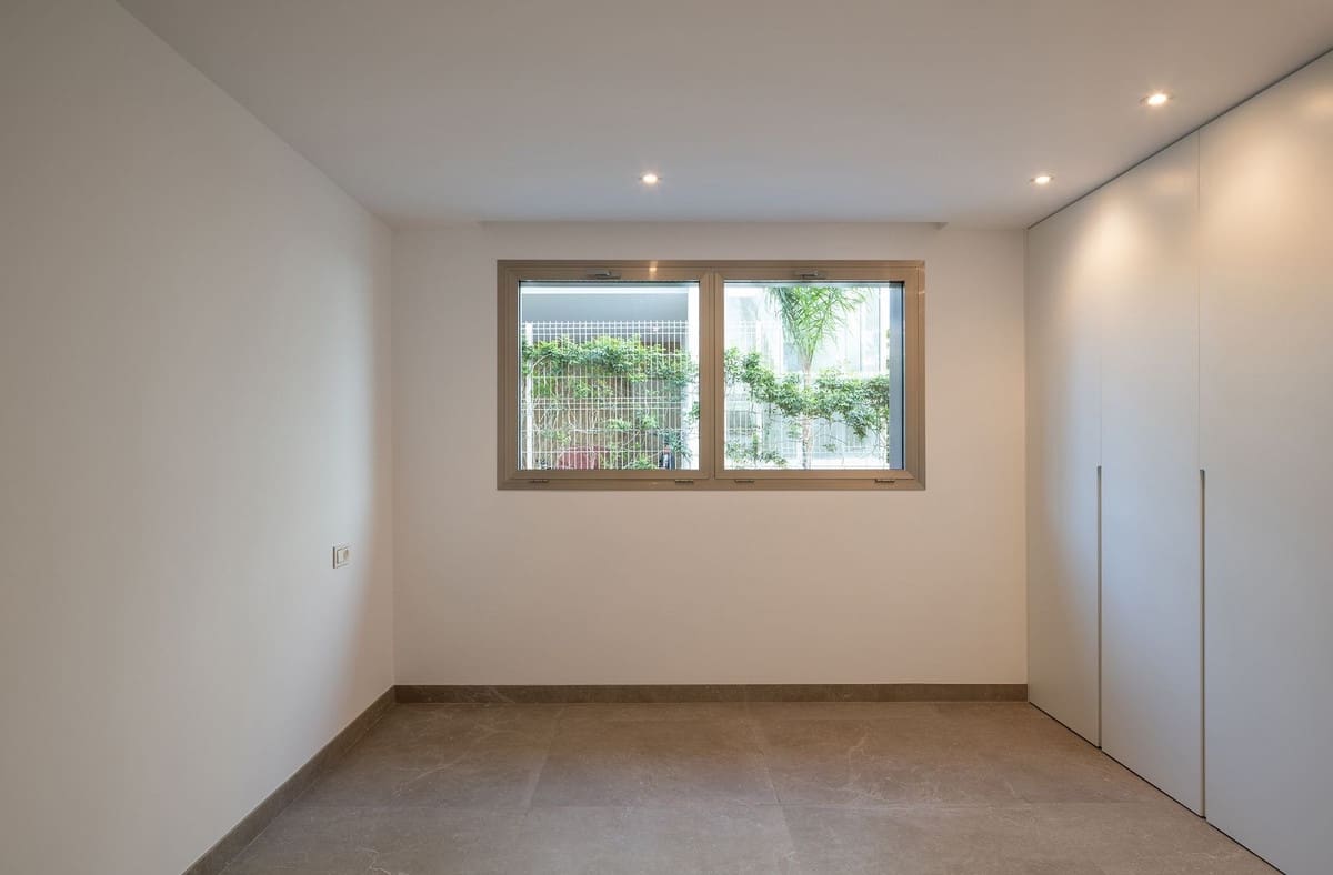 4 quarto Moradia para venda em El Chaparral com piscina garagem - 1 675 000 € (Ref: 10120675)
