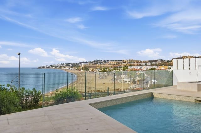 4 makuuhuone Huvila myytävänä paikassa La Cala de Mijas, Mijas mukana uima-altaan 
autotalli - 2 500 000 € (Ref: 10145229)