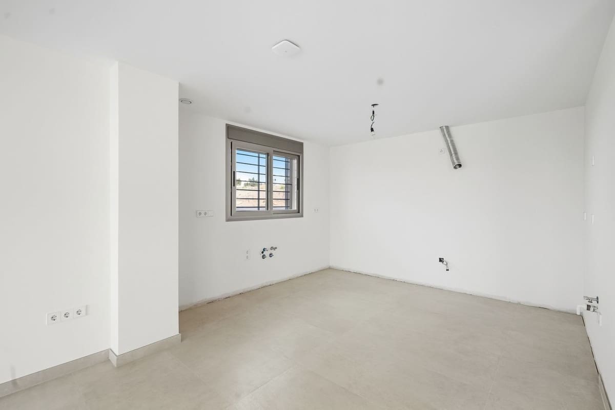 3 soverom Villa til salgs i La Cala de Mijas med svømmebasseng garasje - € 2 300 000 (Ref: 10145230)