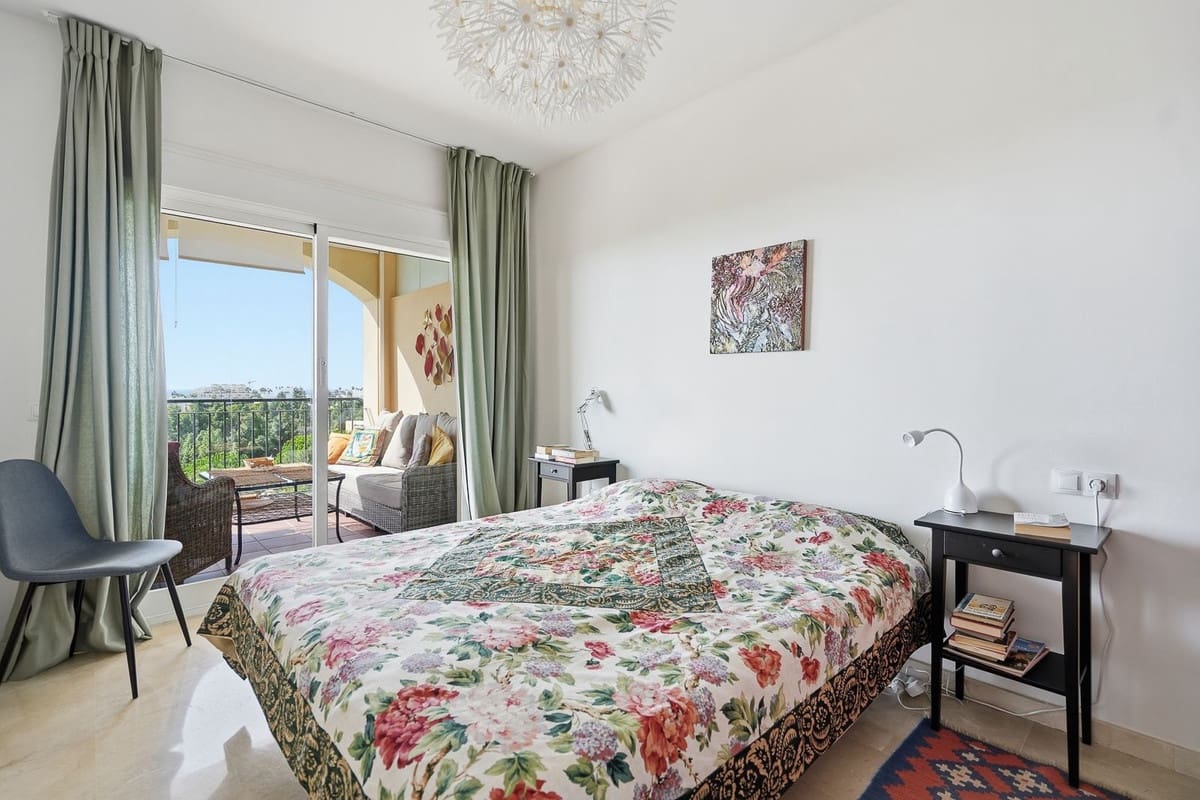 2 sypialnia Apartament na sprzedaż w El Chaparral z basenem garażem - 389 000 € (Ref: 10165861)