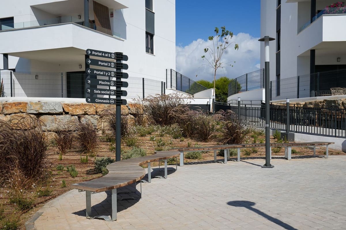 3 bedroom Penthouse for sale in El Chaparral with pool garage - € 749,000 (Ref: 10183748)