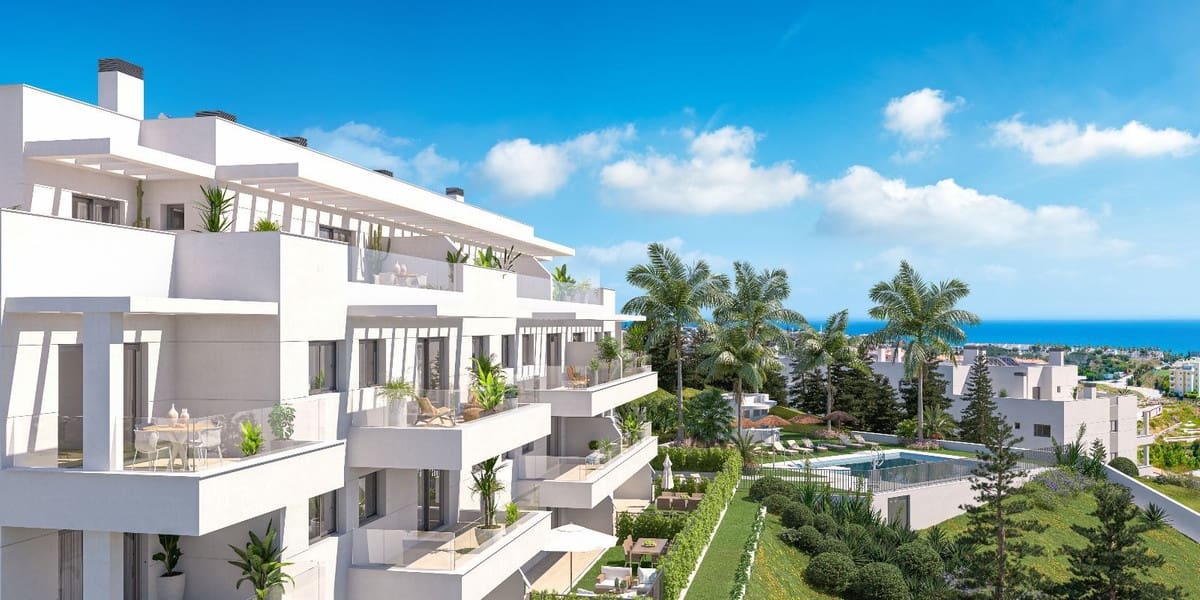 2 soverom Strandleiligheter til salgs i El Faro med svømmebasseng garasje - € 438 000 (Ref: 8431361)