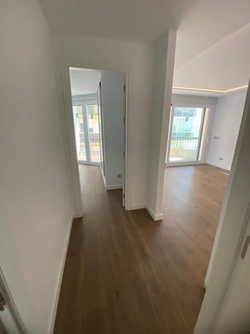 Apartamento de 2 habitaciones en La Malagueta, Málaga ciudad en venta - 740.000 € (Ref: 9827444)