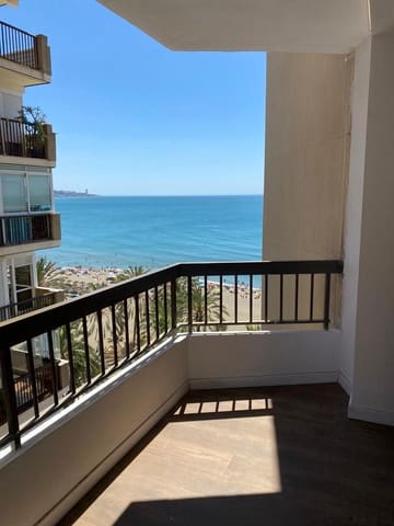 Apartamento de 2 habitaciones en La Malagueta, Málaga ciudad en venta - 740.000 € (Ref: 9827444)