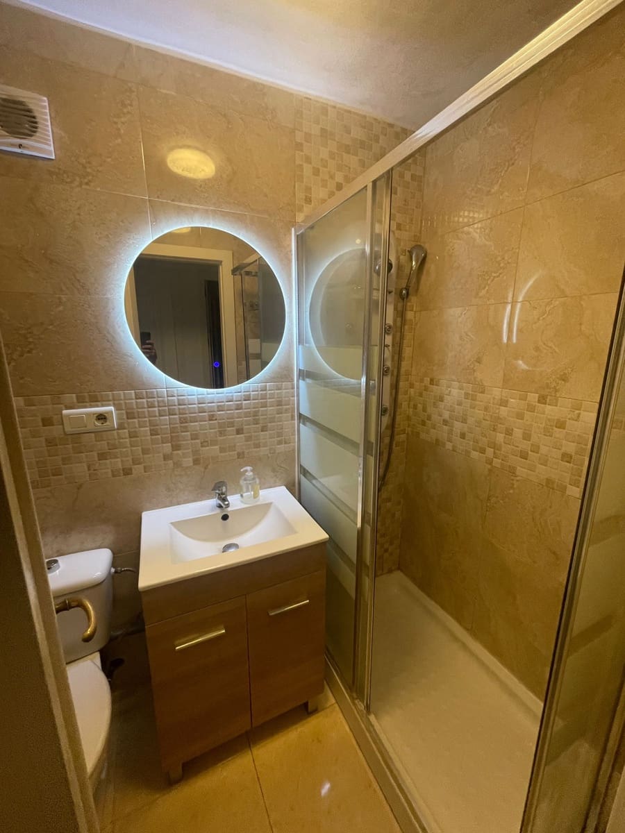 Apartamento de 3 habitaciones en Málaga ciudad en venta - 330.000 € (Ref: 9827727)