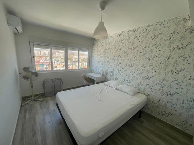 Apartamento de 3 habitaciones en La Union, Málaga ciudad en venta - 330.000 € (Ref: 9827727)