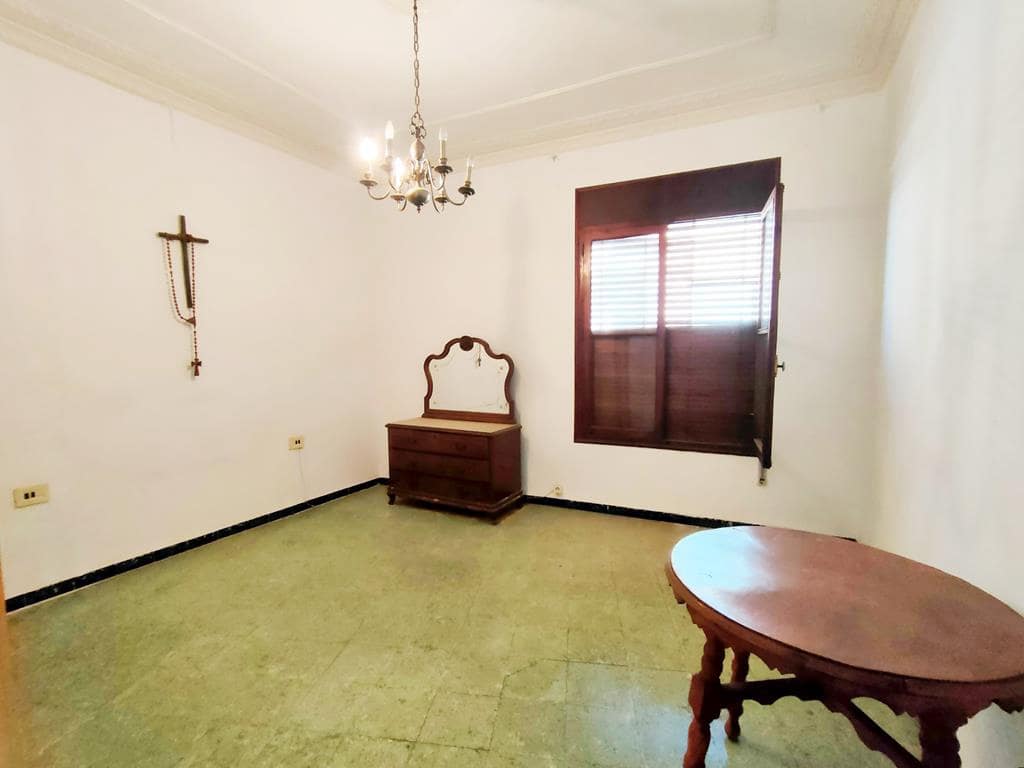 6 soverom Hus til salgs i Pego med garasje - € 250 000 (Ref: 7541749)