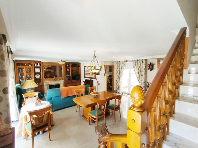 4 slaapkamer Huis te koop in Saladar, Dénia met garage - € 397.000 (Ref: 7653545)