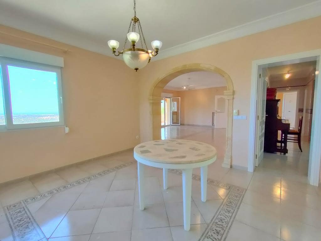 6 soveværelse Villa til salg i La Sella med garage - € 965.000 (Ref: 7878586)