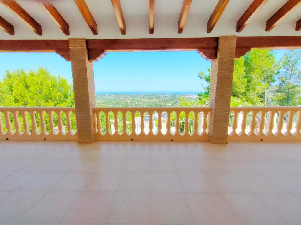 6 soveværelse Villa til salg i La Sella med garage - € 965.000 (Ref: 7878586)