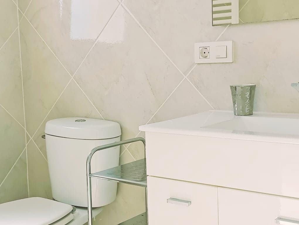 5 quarto Moradia para venda em Denia com piscina garagem - 849 000 € (Ref: 8332675)