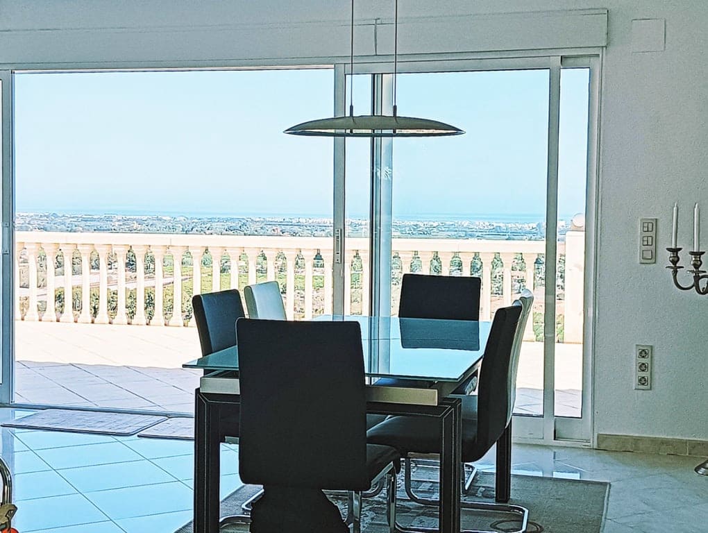 5 quarto Moradia para venda em Denia com piscina garagem - 849 000 € (Ref: 8332675)