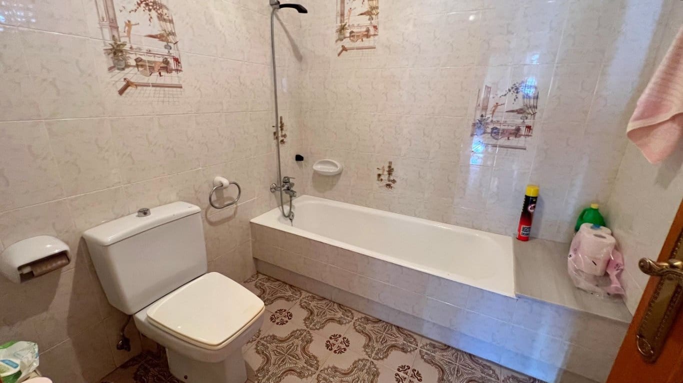 7 bedroom Villa for sale in Denia with pool garage - € 1,100,000 (Ref: 8383575)