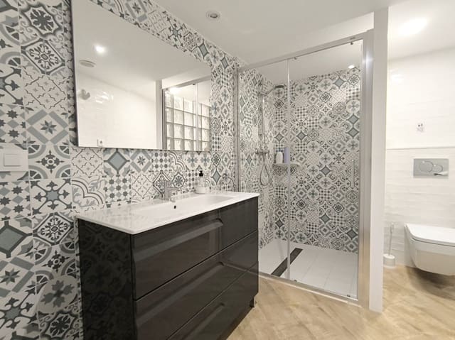 4 slaapkamer Villa te koop in El Montgó, Dénia met zwembad garage - € 690.000 (Ref: 8402418)