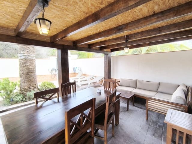 4 slaapkamer Villa te koop in Dénia met zwembad garage - € 750.000 (Ref: 8402418)