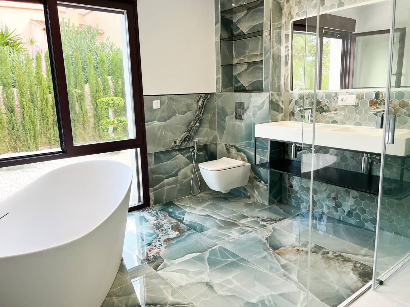 4 sypialnia Willa na sprzedaż w Denia z basenem garażem - 999 000 € (Ref: 8670748)