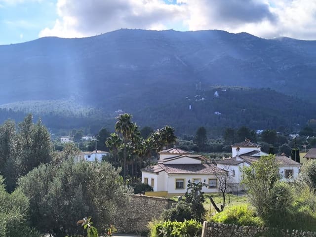 3 soveværelse Villa til salg i Parcent med swimmingpool garage - € 495.000 (Ref: 8776628)