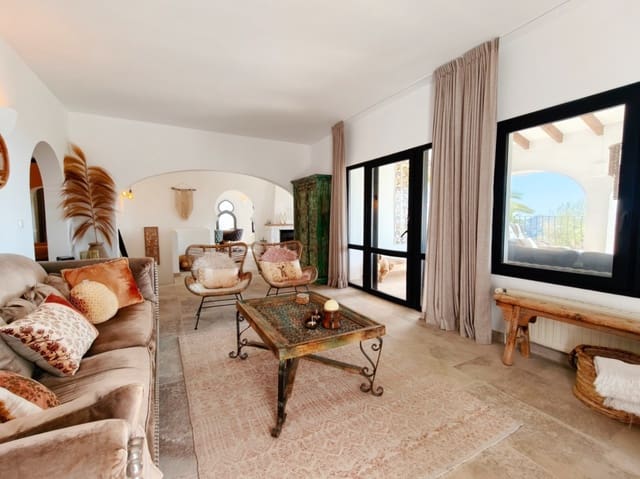 4 sypialnia Willa na sprzedaż w Moraira, Teulada-Moraira z basenem garażem - 1 265 000 € (Ref: 8891636)