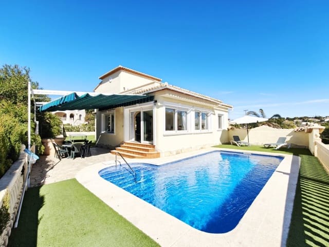 3 soveværelse Villa til salg i Calpe / Calp med swimmingpool garage - € 725.000 (Ref: 8891638)