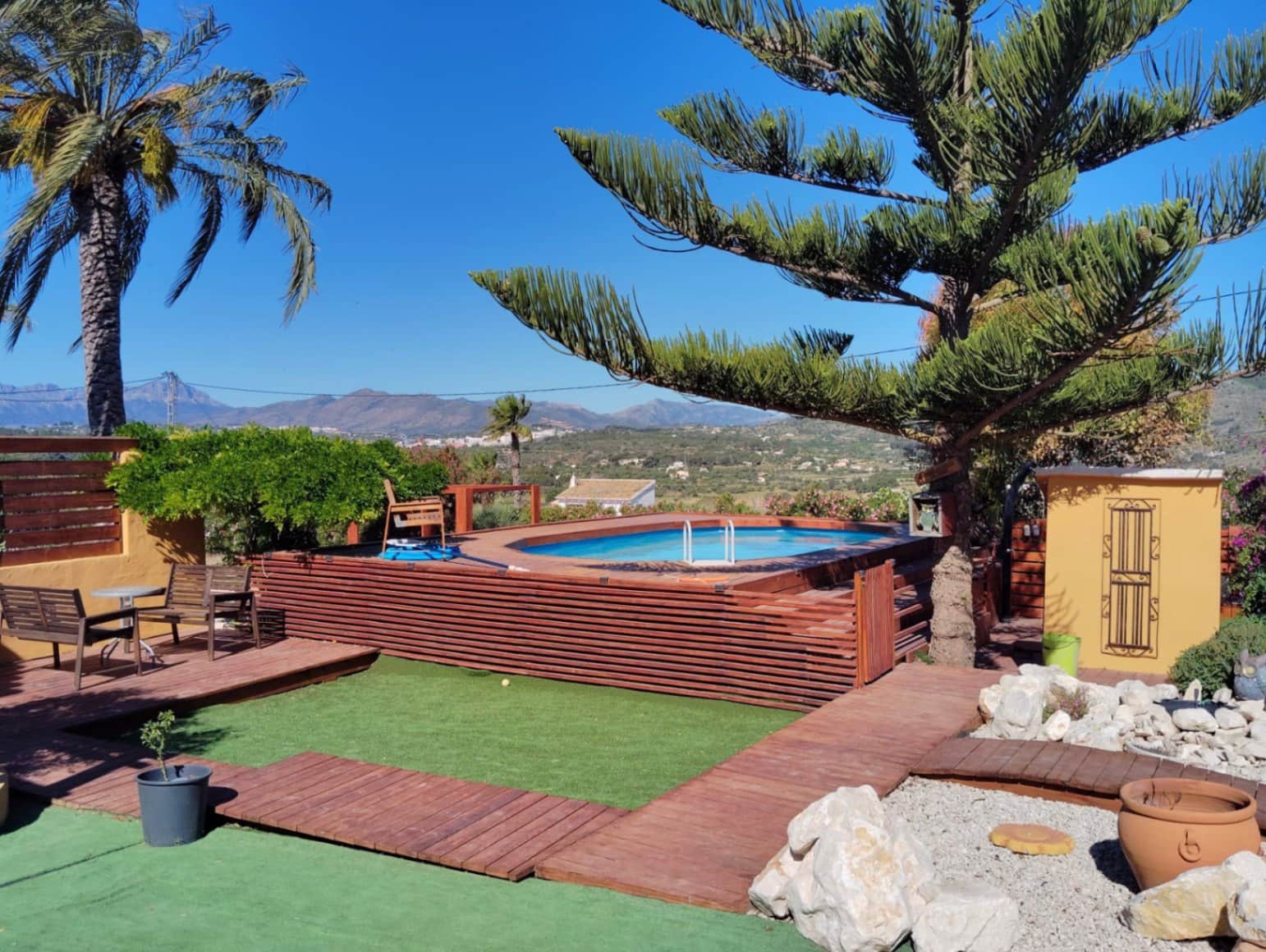 3 soveværelse Finca/Landehus til salg i Teulada med swimmingpool garage - € 530.000 (Ref: 9006152)