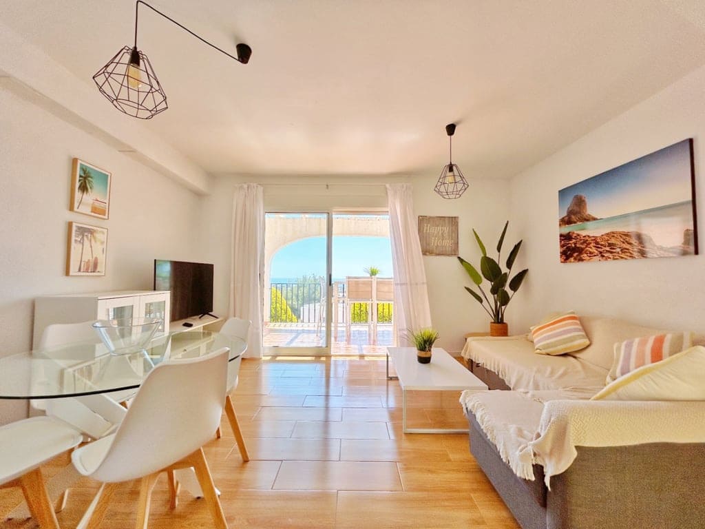 2 bedroom Apartment for sale in Calpe / Calp with pool - € 281,000 (Ref: 9035369)