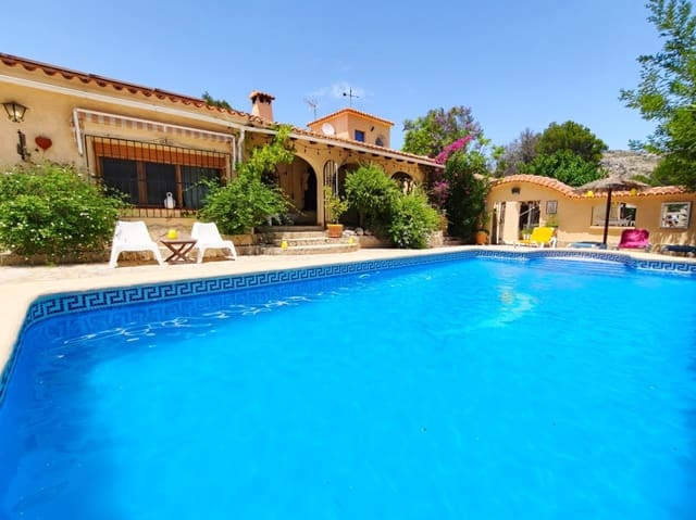 5 soveværelse Finca/Landehus til salg i Castell de Castells med swimmingpool garage - € 595.000 (Ref: 9128773)