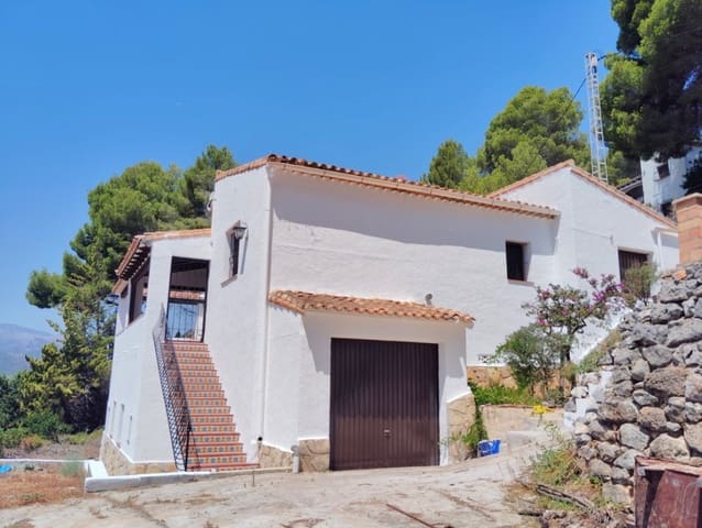 3 soverom Villa til salgs i Alcalalí / Alcanalí med garasje - € 480 000 (Ref: 9142023)