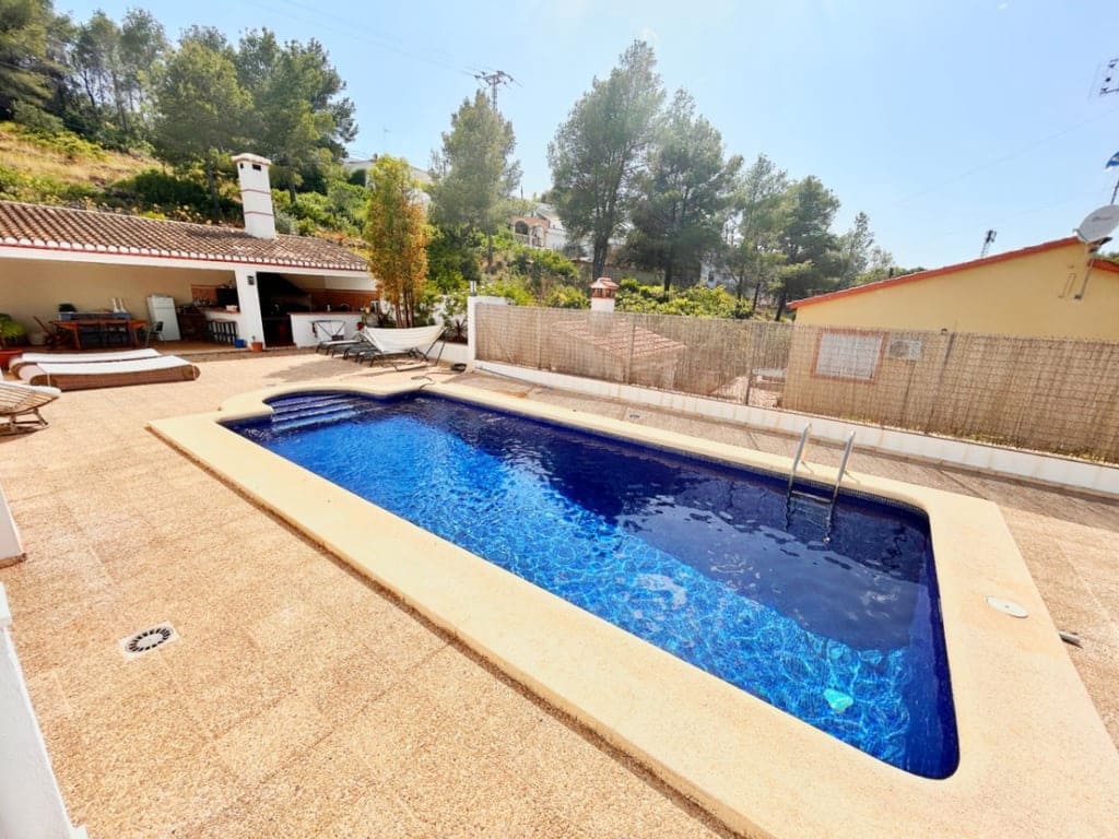 5 sovrum Villa till salu i Denia med pool garage - 1 053 000 € (Ref: 9199953)