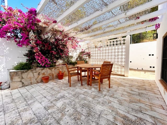 5 sovrum Villa till salu i Dénia med pool garage - 1 053 000 € (Ref: 9199953)