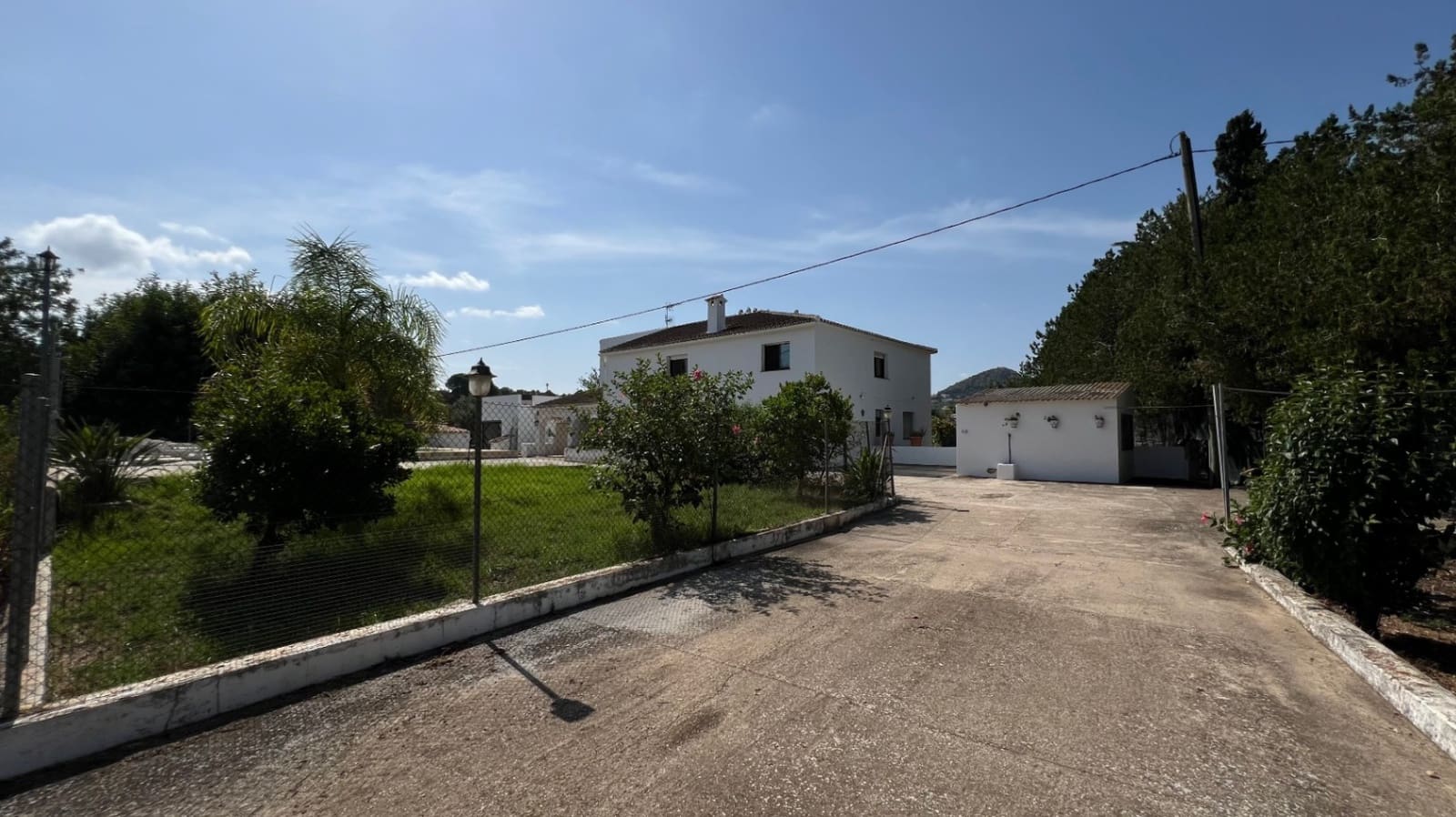 7 soveværelse Finca/Landehus til salg i La Xara med swimmingpool garage - € 880.000 (Ref: 9199955)