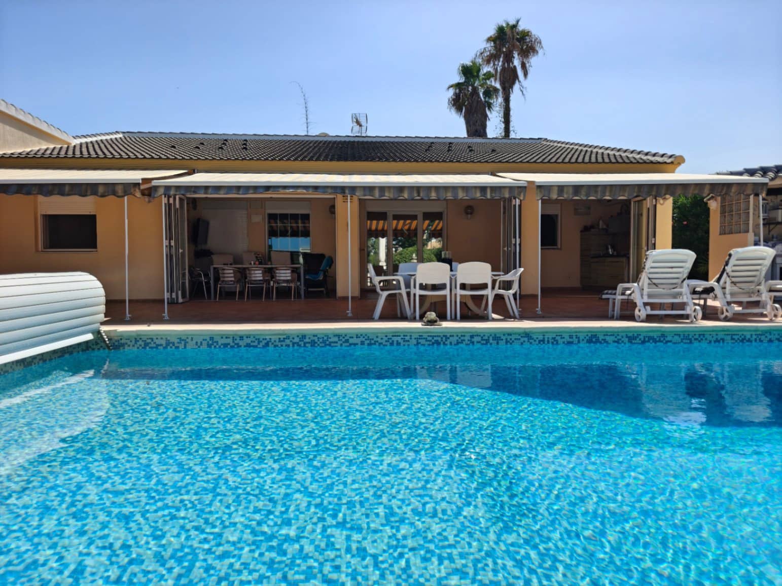 5 soverom Villa til salgs i Els Poblets med garasje - € 765 000 (Ref: 9263467)