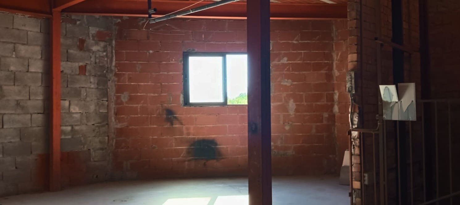 Kaupallinen myytävänä paikassa Teulada - 1 200 000 € (Ref: 9263469)