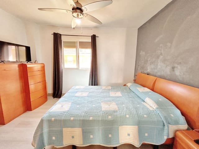 2 makuuhuone Asunto myytävänä paikassa Dénia - 288 000 € (Ref: 9283057)