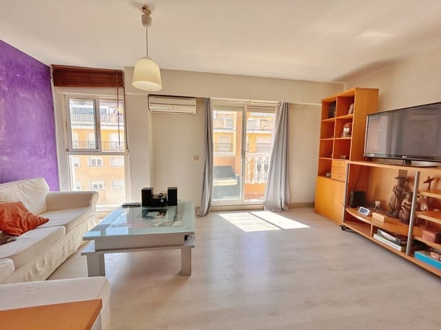 2 makuuhuone Asunto myytävänä paikassa Dénia - 288 000 € (Ref: 9283057)