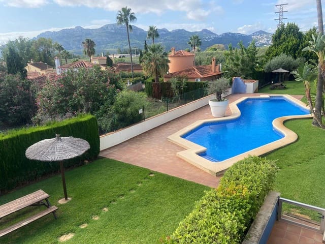 Apartamento de 2 habitaciones en Las Marinas / Les Marines, Dénia en venta con garaje - 281.000 € (Ref: 9302007)