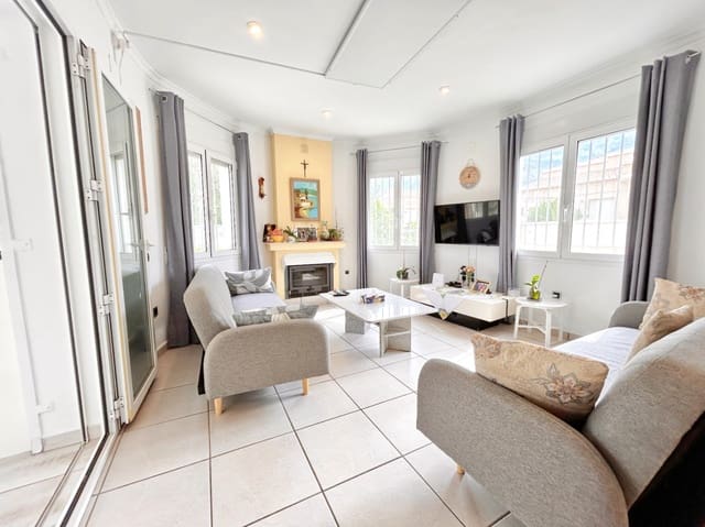 3 slaapkamer Villa te koop in La Pedrera - Vessanes, Dénia met garage - € 459.000 (Ref: 9302008)