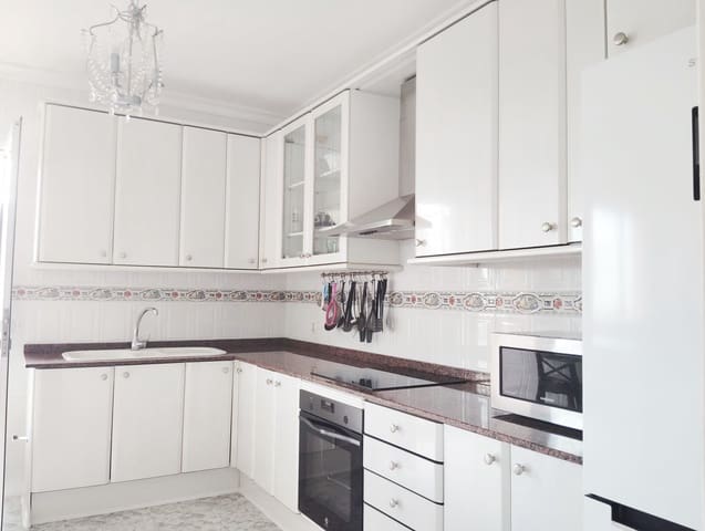 4 makuuhuone Huvila myytävänä paikassa Oltamar - Cucarres, Calpe / Calp mukana uima-altaan 
autotalli - 716 000 € (Ref: 9339229)