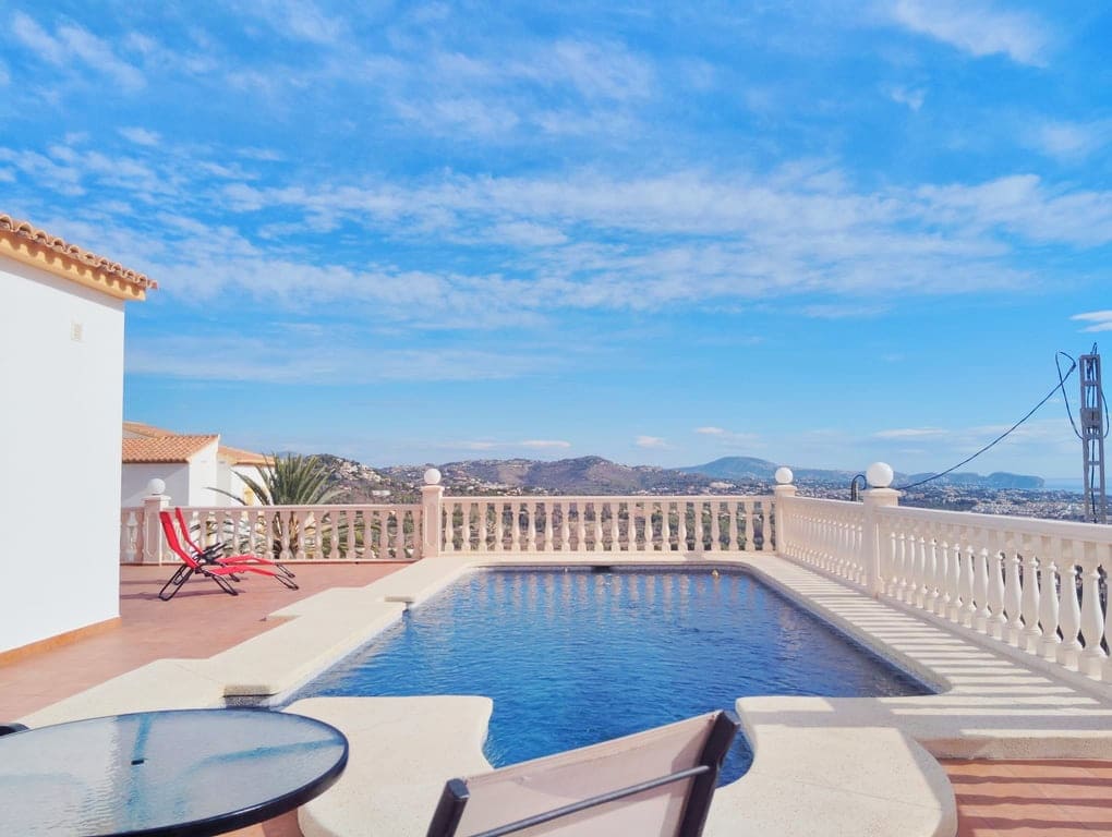 4 soverom Villa til salgs i Calpe / Calp med svømmebasseng garasje - € 690 000 (Ref: 9339229)