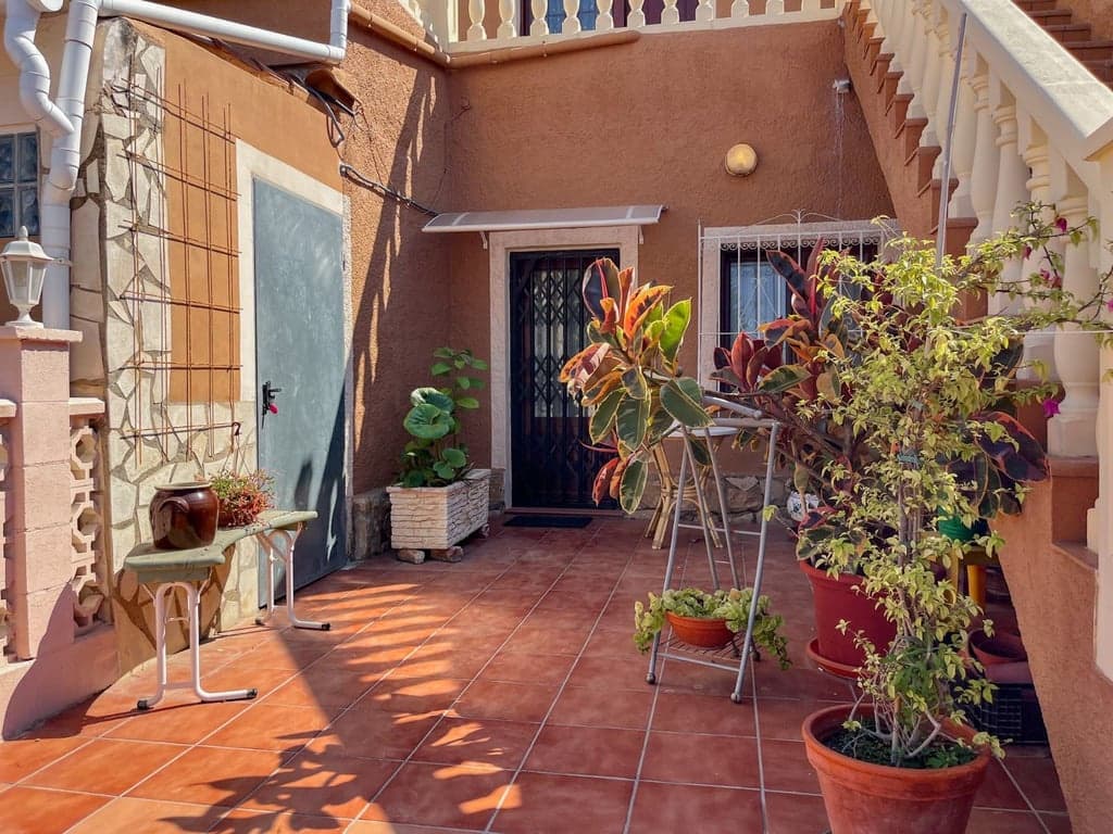 Chalet de 6 habitaciones en Dénia en venta con piscina - 850.000 € (Ref: 9374189)