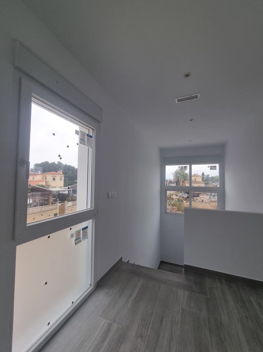 3 soverom Villa til salgs i Els Poblets - € 550 000 (Ref: 9444906)