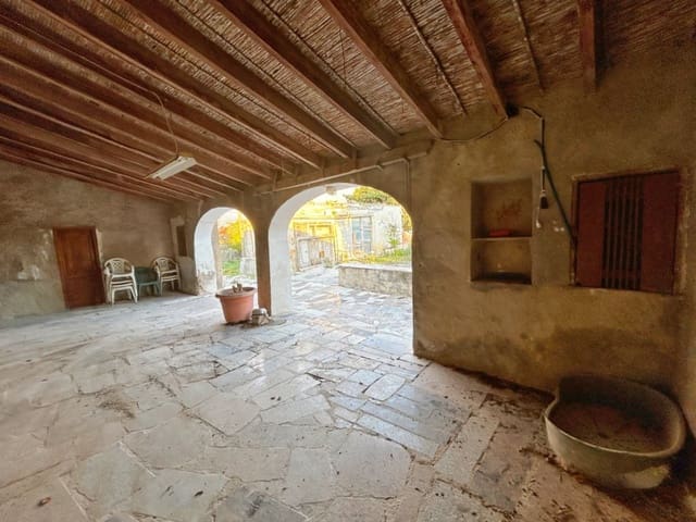 5 soverom Villa til salgs i Benissa med svømmebasseng - € 245 000 (Ref: 9451422)