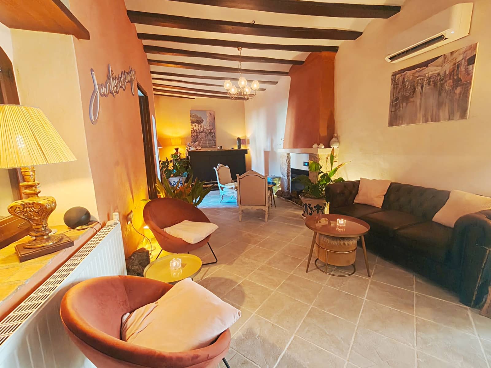 8 bedroom Hotel for sale in Vall de Gallinera - € 799,000 (Ref: 9451522)