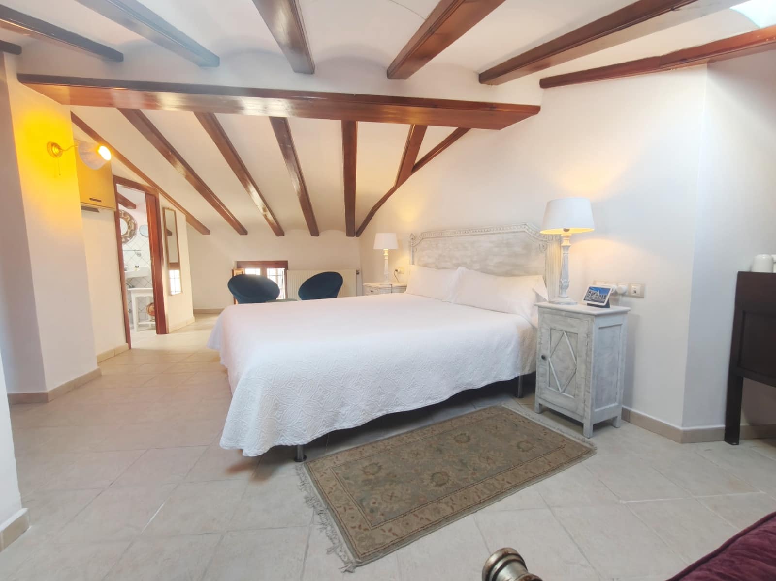 8 bedroom Hotel for sale in Vall de Gallinera - € 799,000 (Ref: 9451522)