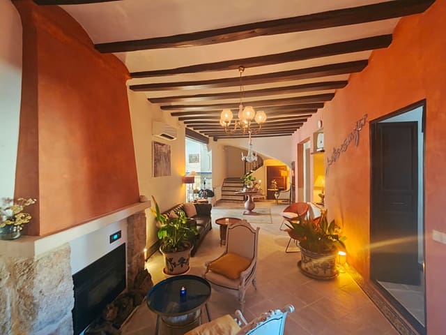 8 soverom Hotell til salgs i Vall de Gallinera med svømmebasseng - € 799 000 (Ref: 9451522)