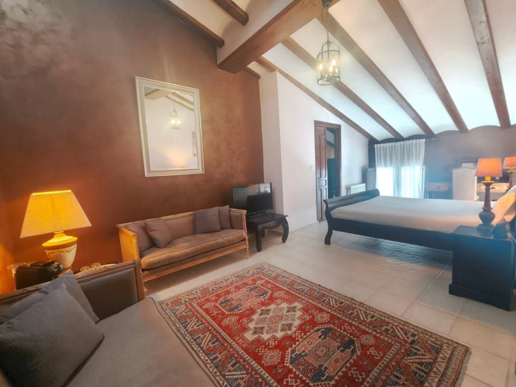 8 soverom Hotell til salgs i Vall de Gallinera med svømmebasseng - € 799 000 (Ref: 9451522)
